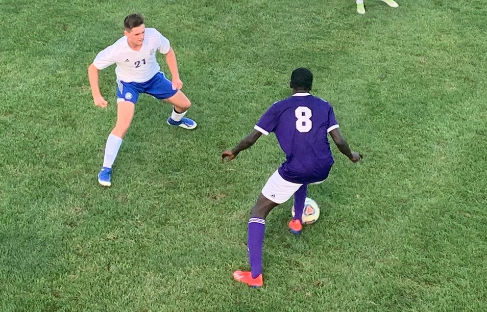 N2SportsNKCHS's tweet photo. Boys Soccer will have their first game on Saturday vs. Van Horn @ 3PM in the Raytown South Tournament! @NKCHS_AD @CoachLasswell @NorthtownNews @NKCHornetHive @HornetSection #NorthtownProud https://t.co/BLT3rS9DwL