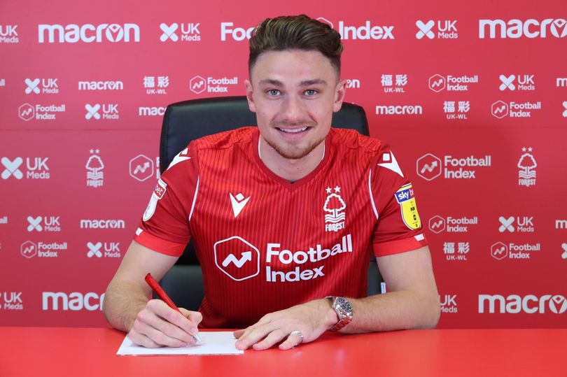 Matty Cash has a current market value of €3.84m and his current contract with Nottingham Forest expires on 30th June 2023.