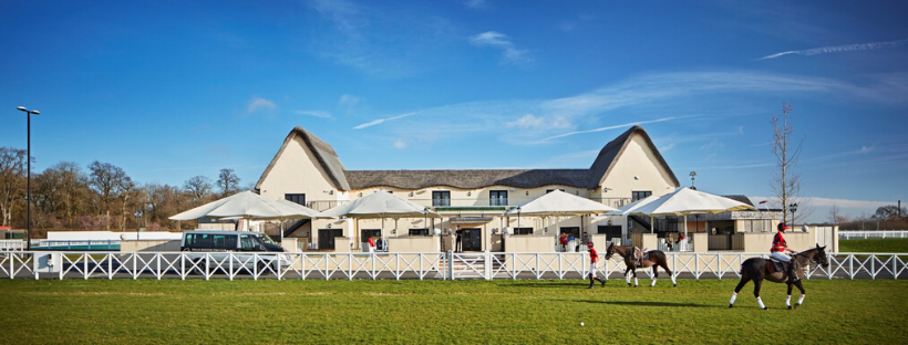 Shakespeare’s England tweet media