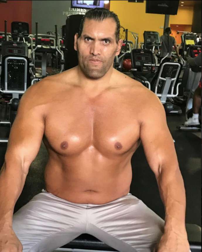 Happy Birthday to former WWE World Heavyweight Champion The Great Khali who turns 48 today! 