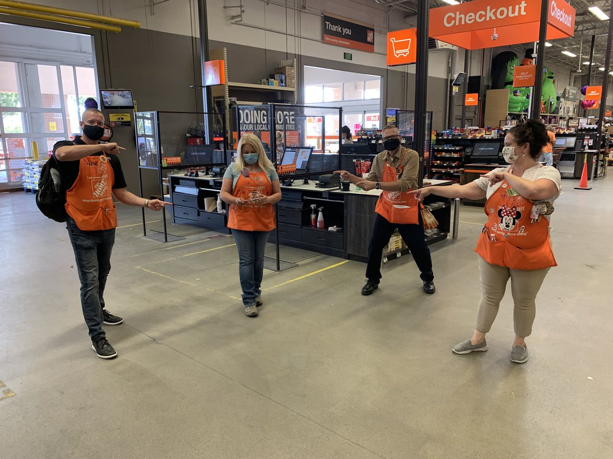 Shout out to Cashier Heather at 8597 Auburn driving awesome GET behaviors.  Way to go!!