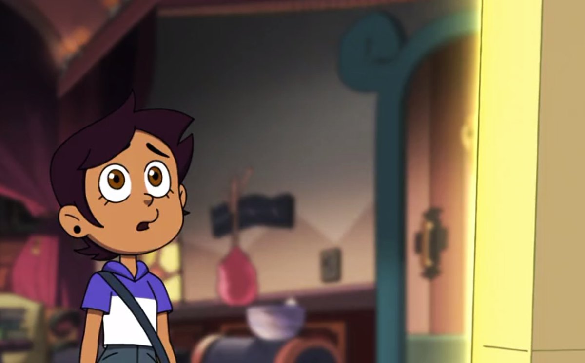 20/? Having experienced the emperor's power first hand Luz will take a decision she wouldn't have taken otherwise. She decides to go back to her world since she knows the only way she can defeat him is by finding out more about him.  #TheOwlHouse  #TheOwlHouseSpoilers  #TheOwlLady