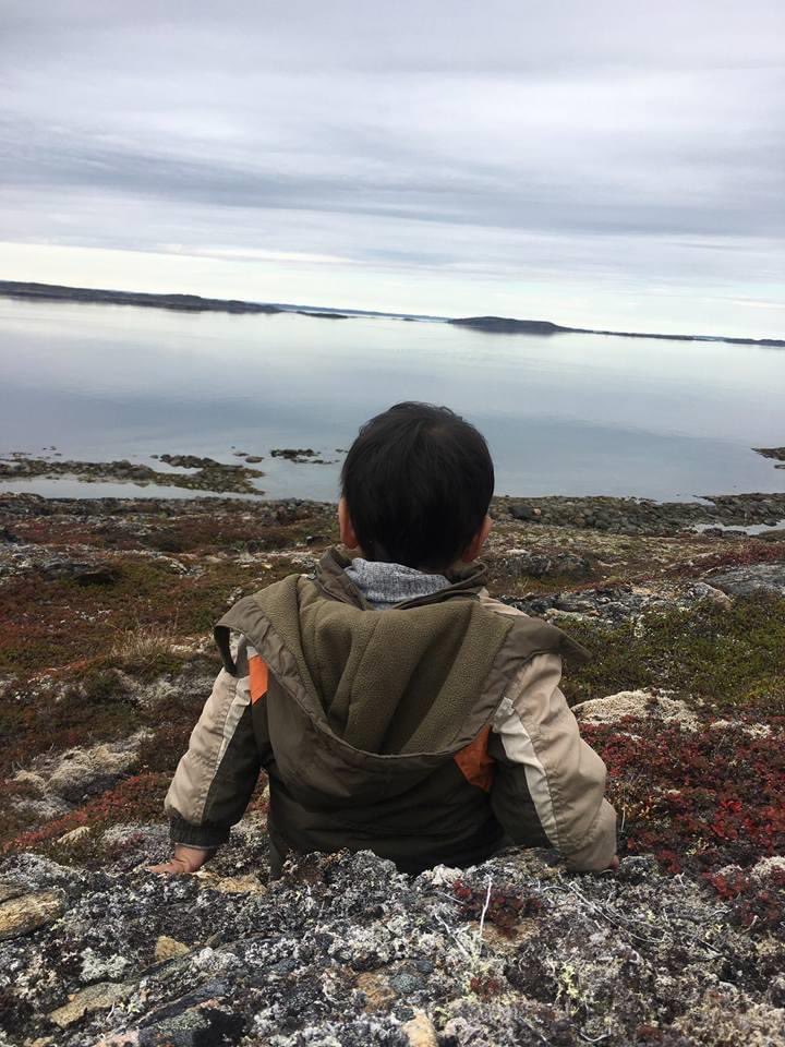 My mother wrote at the time:August 27, 2017. We went boating 20 miles across the bay yesterday to Saarruit (place full of thin and flat rocks). Alethea Aggiuq, Jay, Anugaaq, Sandy, Anita, Pudloo, Saimaniq.