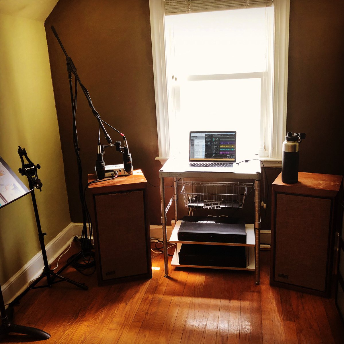 Gregory Oakes tweet media