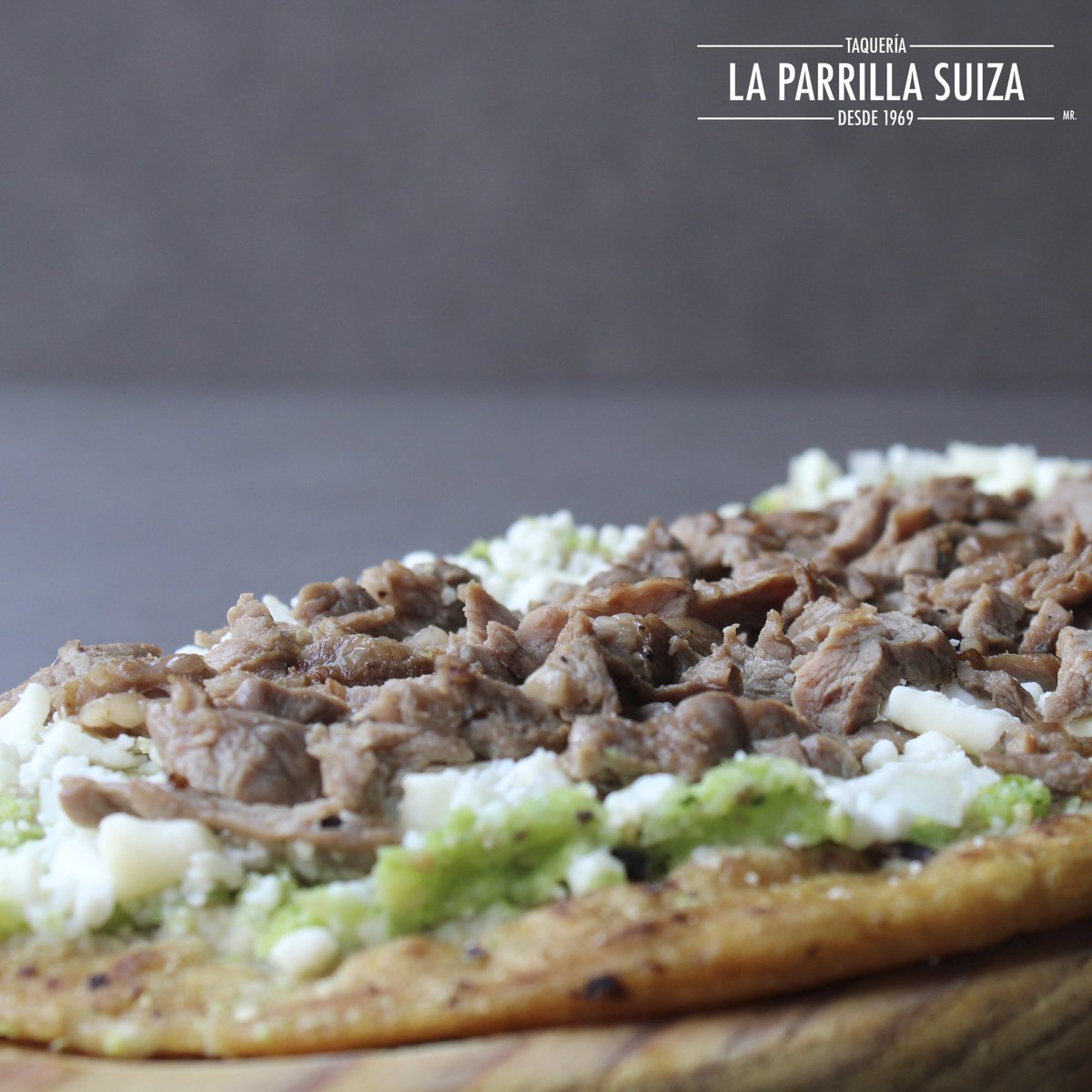 Tú, yo y unas memelas.