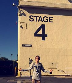 FanaccJace's tweet photo. appreciation post #102 Jace, you are like REALLY cute. i dont know how u do it @Jacenorman https://t.co/qaTSMF9wHO