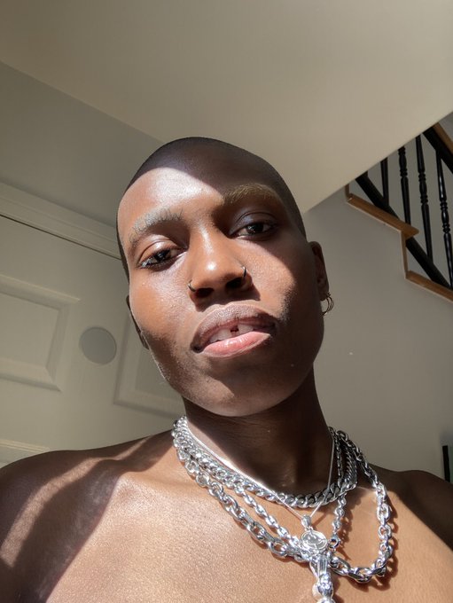 Sex https://t.co/VVb9cf6dC7<a href="/tag/hoodxholistic"class="tags"><span>#hoodxholistic</span></a>