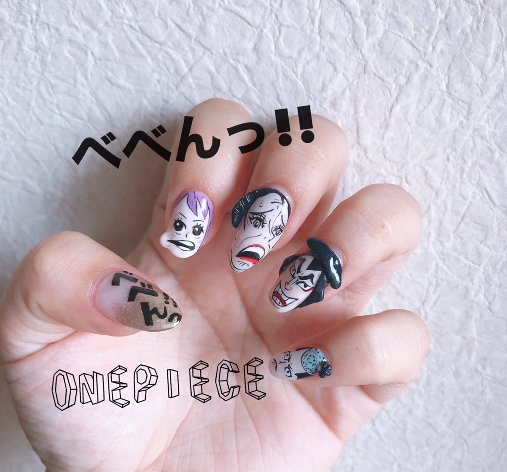 まむ ジャンプチ ロビンちゃんのえぇ 顔が好きすぎて再現しました Mynailで 久々に気合い入れて 左だけだけど おロビとおでんとたまとモモの助 ワンピースネイル おロビ可愛い ネイル Nail キャラクターネイル 5部始まるからその辺では