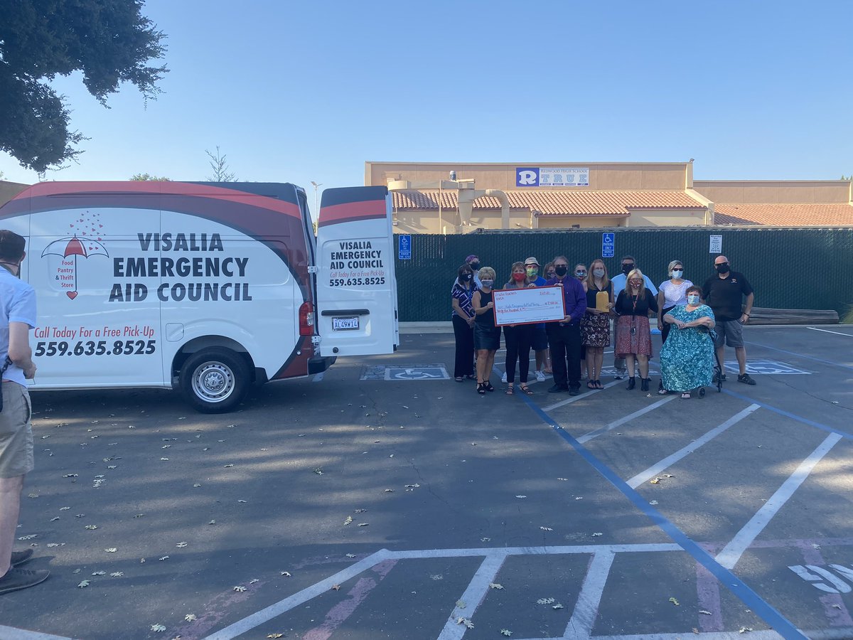 VUTATeacher's tweet photo. VUTAs Car Rally has just started. We are driving down Main Street now. https://t.co/CRUqRtrEuX
