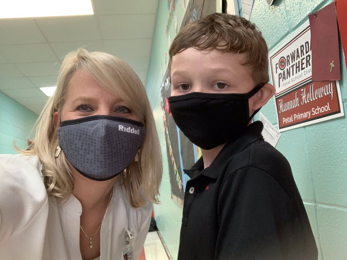 primary_petal's tweet photo. A friend in our cohort had never ridden the bus before and was SUPER nervous. Bryce took initiative and said "That's my bus and I will help her!" Bryce calmed her nerves and made sure she got on the bus safely! #goodnewscalloftheday https://t.co/L41Mv1WD1H