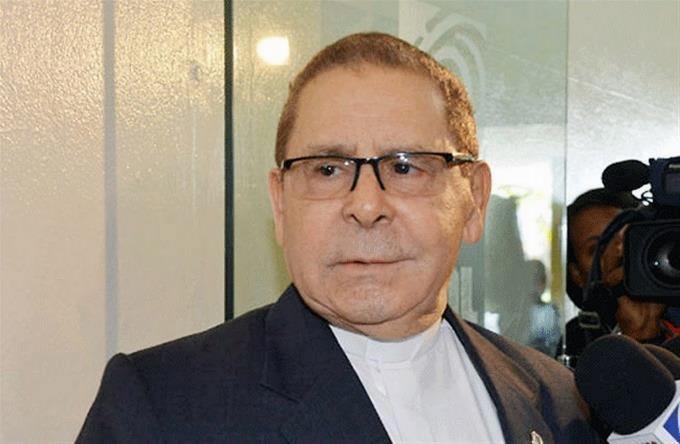 ListinDiario's tweet photo. #Decreto | El presidente Luis Abinader (@luisabinader) designó a Monseñor Agripino Núñez Collado asesor honorífico del Poder Ejecutivo, mediante el Decreto No. 337-20. #ListínDiario https://t.co/q3nEsi5t7O