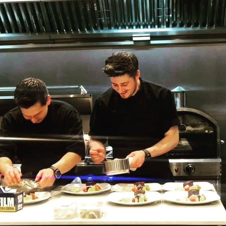 Calling all young aspiring chefs...

We’re looking for an enthusiastic apprentice/trainee chef to join our team at Salt Café in Morningside, Edinburgh. 

Please share and forward onto anyone you think may be interested.

indeedjobs.com/salt-caf%C3%A9…