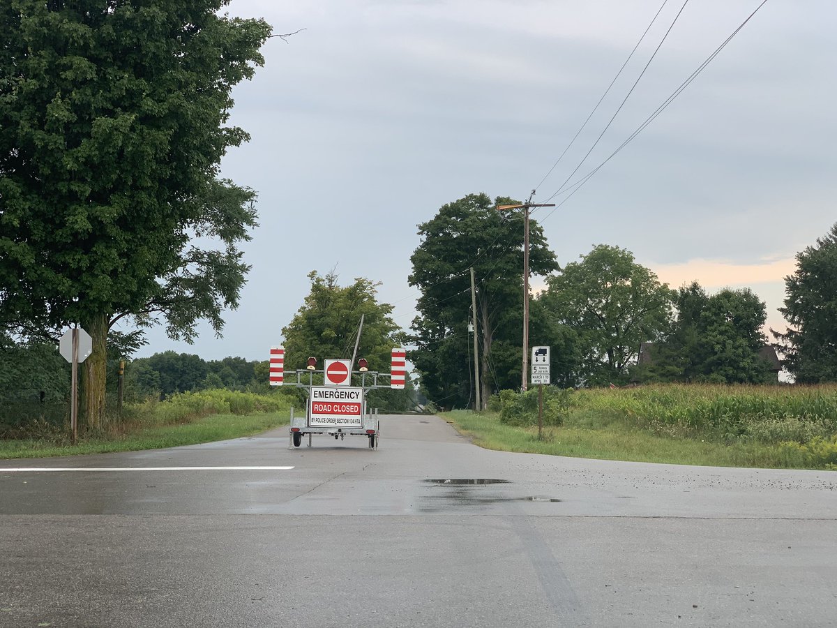 Awiatowski's tweet image. #onstorm 8th concession and Harley road...near Burford..tree took out power lines..road closed.