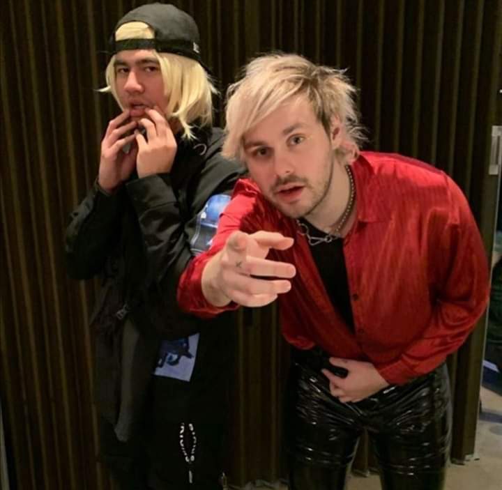 unf_ckwit4ble's tweet image. No supero esto 
#5MonthsOfCALM 
#STREAMCALM