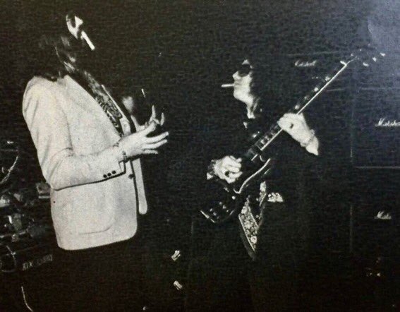 Good Night!

Happy Birthday Neil Murray 