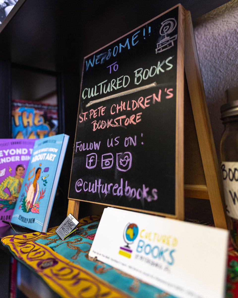 VisitSPC's tweet photo. Meet Lorielle Hollaway – owner of @culturedbooks in @StPeteFL. A multicultural children’s pop-up bookstore, Cultured Books is a resource for parents looking for books that spark discovery of different cultures, lands, people &amp; art forms.

Learn more here 👉https://t.co/RkN0w38JV6 https://t.co/qMs5p7Lkl7