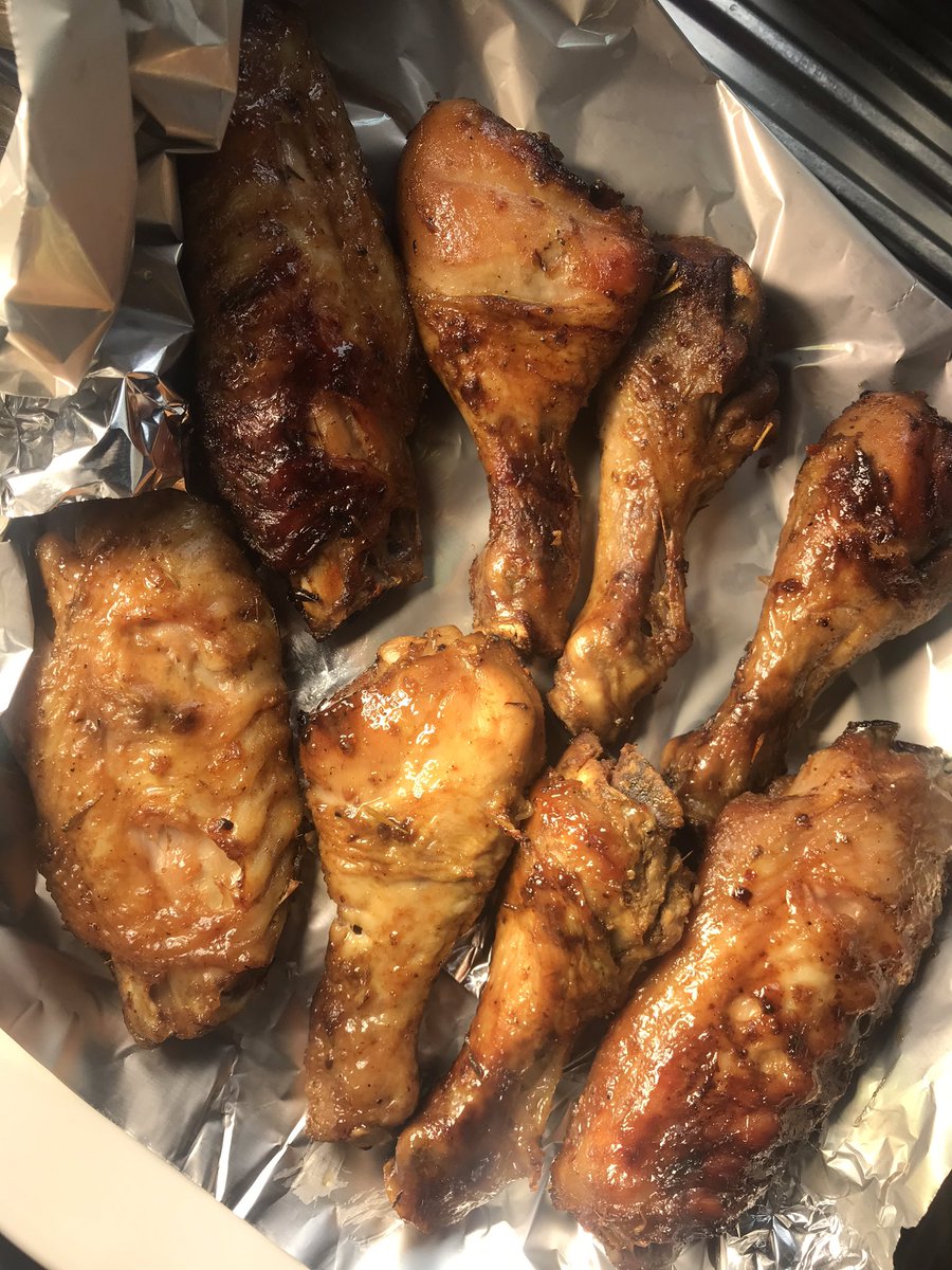 Adasplate's tweet image. Oya I’m adding the grills!
3pcs of Turkey s/s N1300
3pcs of Turkey b/s N3000
3pcs of Drumstick  N1100
#NIGHTMARKETWITHDAMMYB