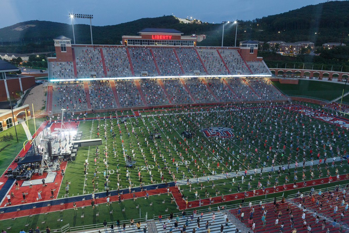 LibertyU's tweet photo. “Last night, I had the privilege of worshipping with our student body. As I looked across the crowd, I was overwhelmed w/ the potential filling that stadium. LU has been in the business of changing lives since the beginning, &amp; now I’m privileged to watch it right in front of me.” https://t.co/B5w2cALCHx
