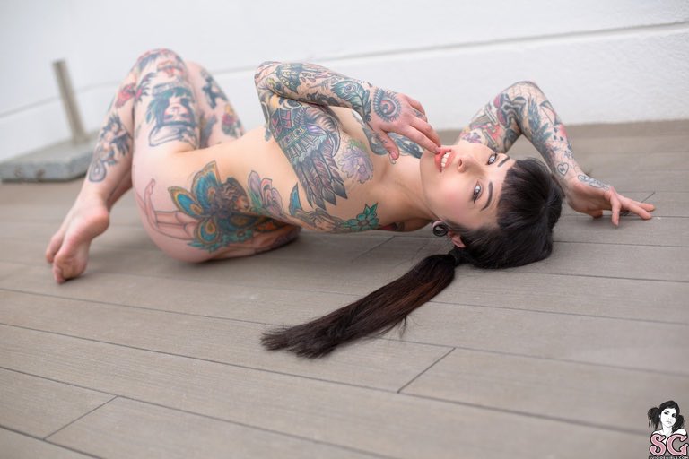 Mary suicide girls