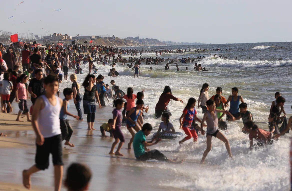 2/4 That's why the beach is people's only place to escape the blazing hear the crowded neighborhoods. Now the beach will not be accessible.