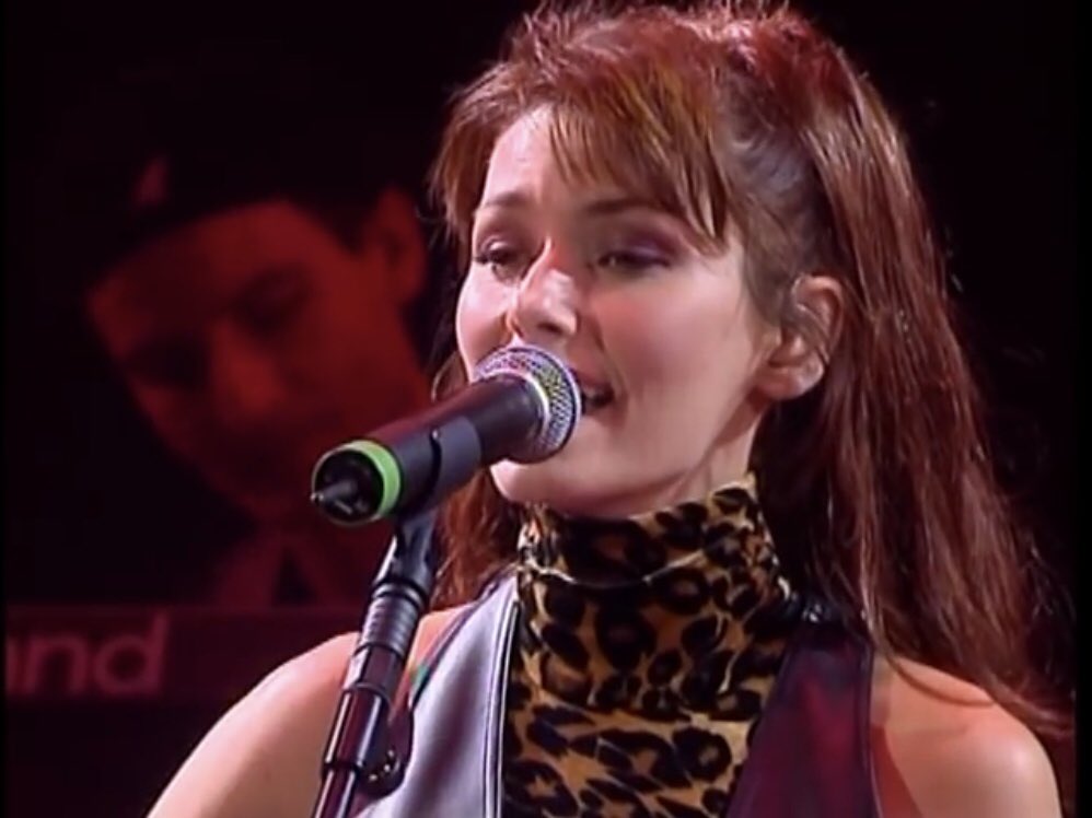 Happy Birthday, Shania Twain 
(1965.8.28-)  You\re Still The One (Live) 
 