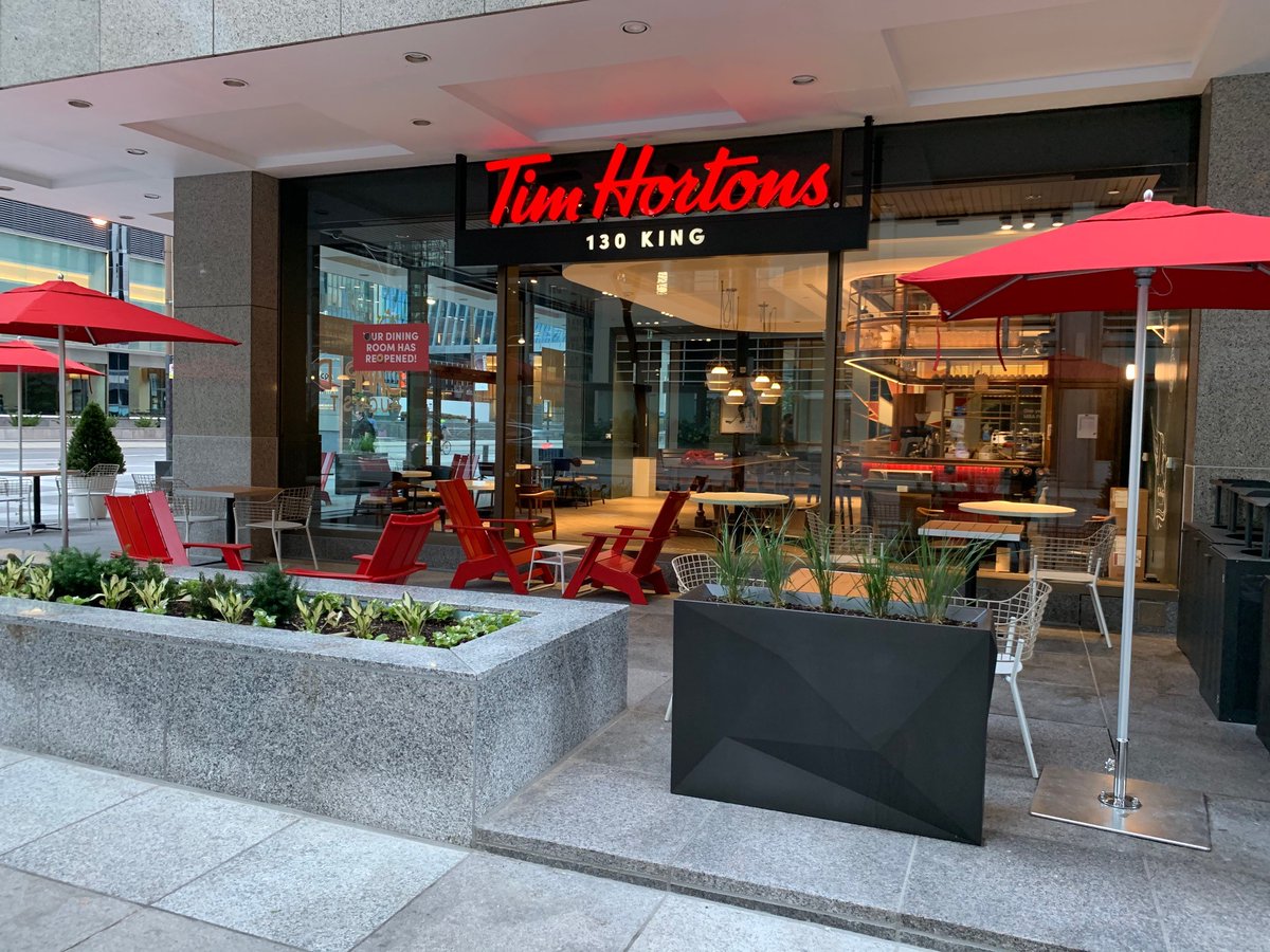 timhortons130's tweet photo. Have you visited our new patio yet? Come join us for a snack and a cold brew to beat the heat ☀️👊🍁 https://t.co/003LOcljhU