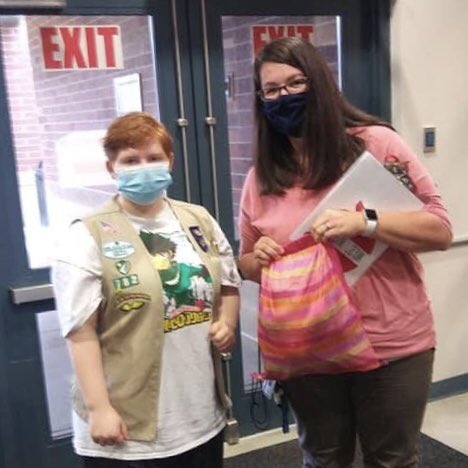 resourcemaple's tweet photo. Thank you Girl Scout Troop 782 for the back of sensory items!! They will be put to great use. https://t.co/OvzyiSIW1I