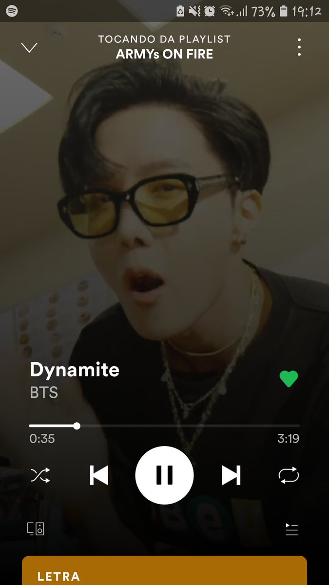 BlackBR_twt's tweet photo. @guinhostage o meu começou Dynamite de novo agr hdjebdhhe #TimeRun https://t.co/018jfDWInK