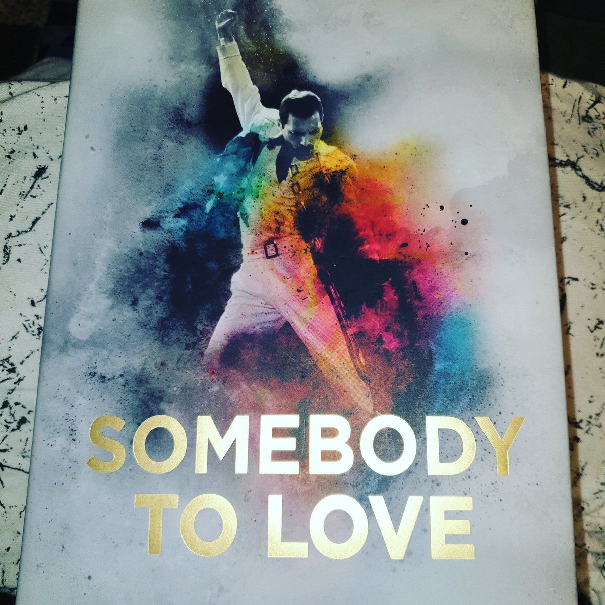 So excited I've been lent this to read. I shall be busy for the next few days... #freddiemercury #freddiemercuryfan #queeb #somebodytolove #freddiemercuryqueen #freddiemercury_thelegend