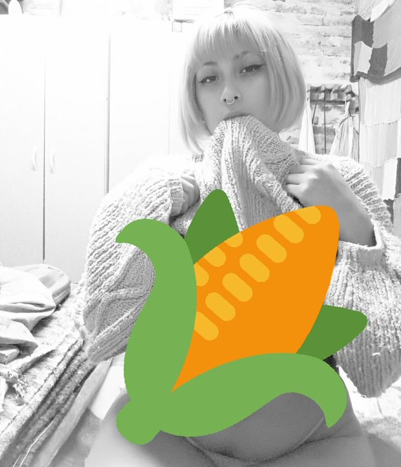 Maicitos!!! Si quieren ver est&aacute;s fotos y masss ,sin la cochina censura y en color OBVIAMENTE (? Solo<a href="/tag/nuevafotodeperfil"class="tags"><span>#nuevafotodeperfil</span></a>