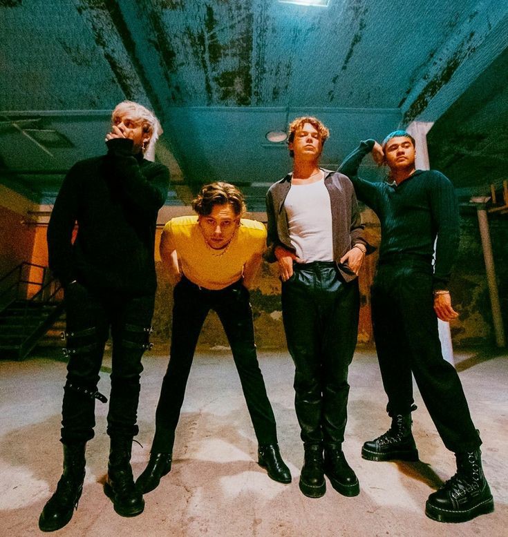 carouselive's tweet image. i just think this 5sos photoshoot for CALM is one of the best
#5MonthsOfCALM