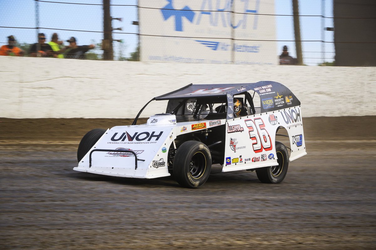 Kenny_Wallace's tweet photo. Schedule: Tomorrow (Friday) is Doe Run Raceway in Farmington Missouri... Saturday is Billings Montana at Big Sky Speedway... Sunday is @TriCity11 in Granite City Illinois.. See you there! https://t.co/bPTYaXTCjY