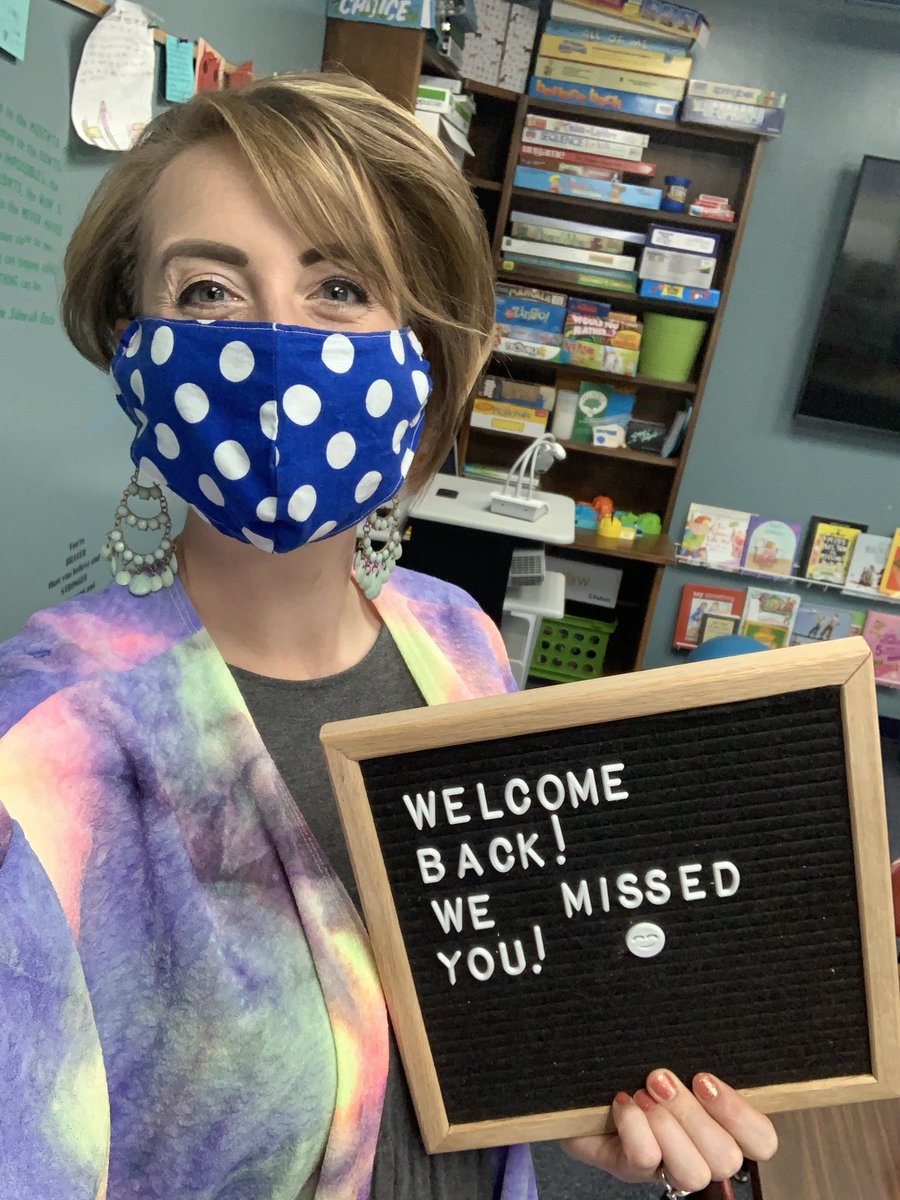 First day with students in the books! My cup is full and the kids decided tie dye and polka dots are perfect together 😀 ⁦<a href="/CharlesCityCSD/">Charles City Community Schools</a>⁩ #schoolcounselor