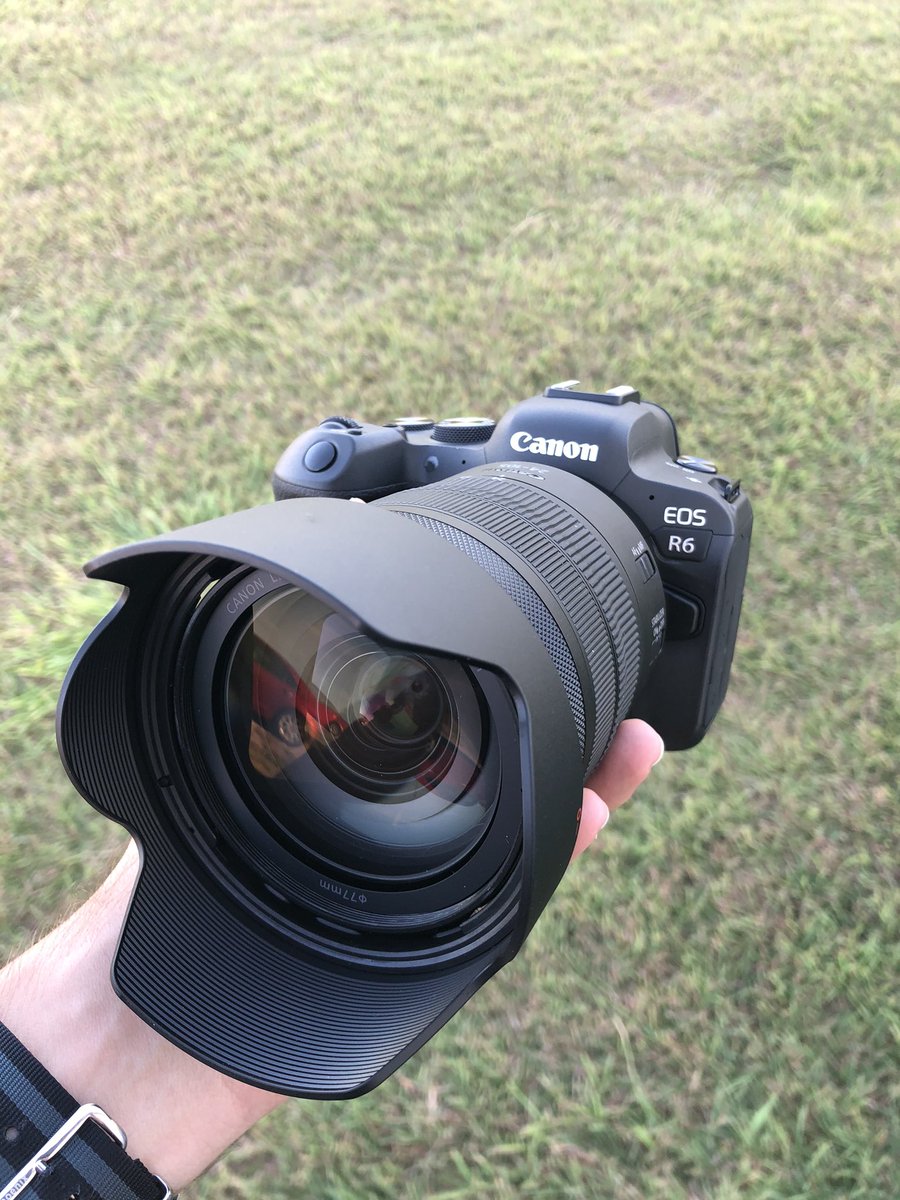 TbonesTech's tweet image. My Canon EOS R6 is here!