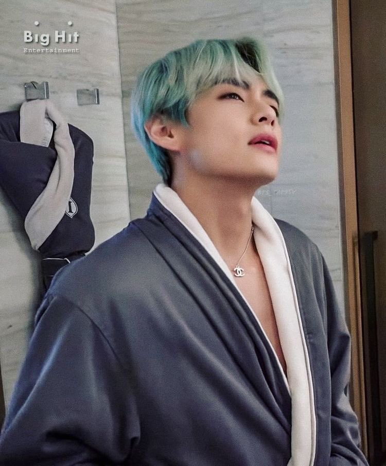 delicate; on X: taehyung wearing his chanel bag everywhere is my newest  kink  / X