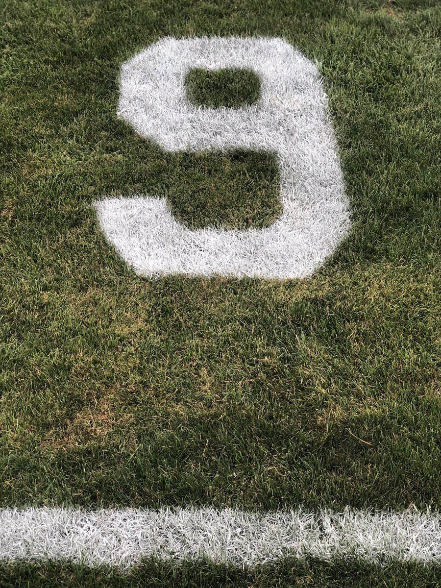 shelbyhsbears's tweet photo. #9 Bill Garrett and #9 Nolan Parker.  Two amazing individuals that made everyone around them better.  Go Bears!!! https://t.co/p9B2tCykwl