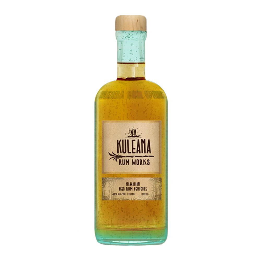 PiggybackLP's tweet photo. An authentic taste of Hawai‘i 🌊 Kuleana Rum is made on the Island of Hawai‘i from 40 heirloom varieties of kō (sugarcane), which the Kuleana team harvests by hand, presses, and distills into Kuleana Hawaiian Rum Agricole and blend into Kuleana Huihui®🌺🥃 #Piggybacker https://t.co/qbRF7tApWG