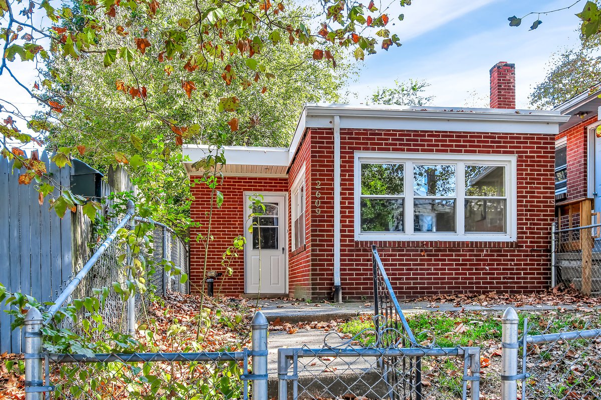 CRPROPGROUP's tweet image. For Rent: 2609 N. 5th St., Harrisburg, PA 17110http://crpropertygroup.com/property/2609-n-5th-st-harrisburg-pa-17110/ crpropertygroup.com/pre-approval