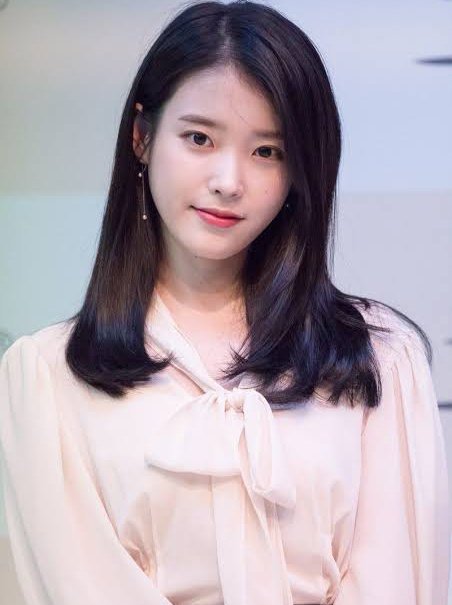  #LeeJiEun  #IU • 27 years old (May 16, 1993)Latest drama: Hotel del Luna