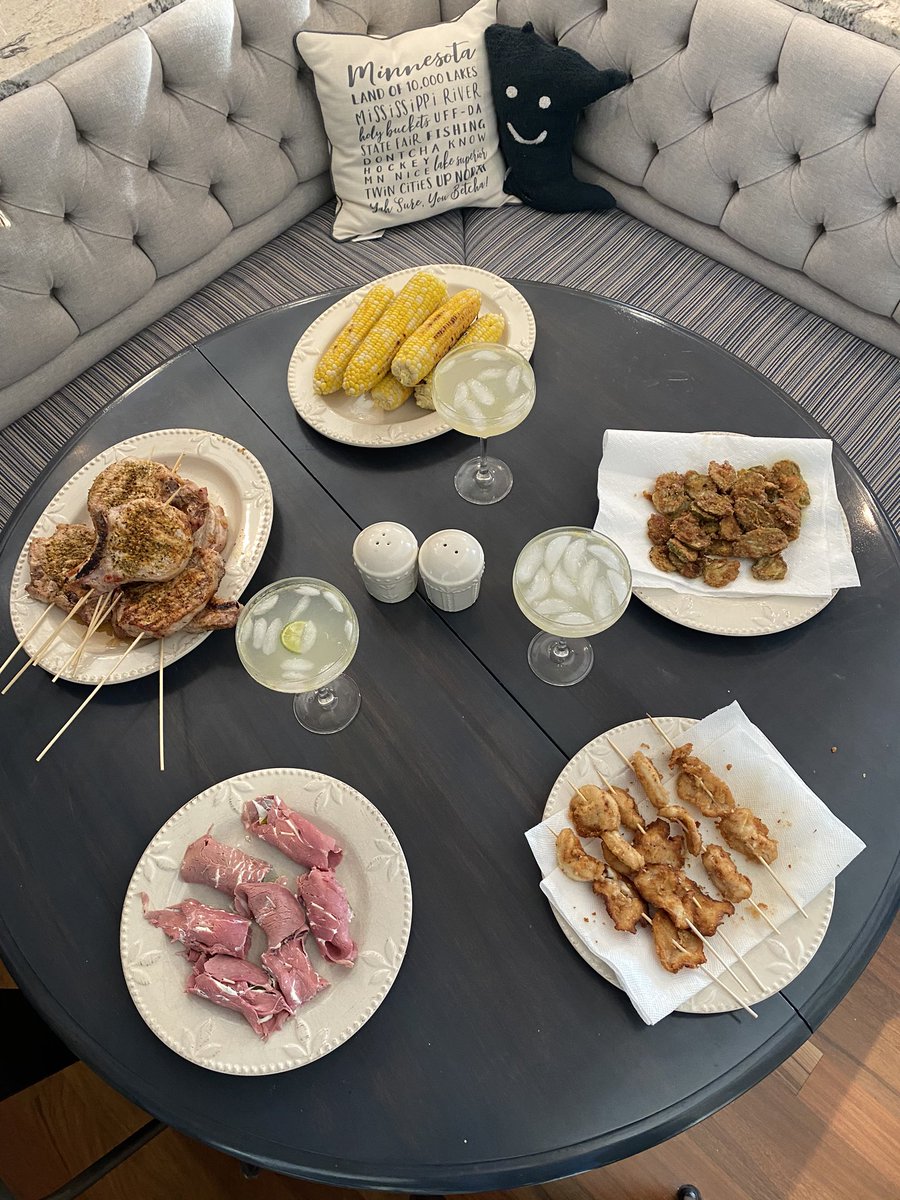 PamelaWhitmore's tweet photo. True Minnesotans - when @mnstatefair canceled, we make our fair favorites at home and dress the part too #Covid #ChopOnAStick #corn #FishOnAStick #friedpickles #PickleRoll cookies came out later @kare11 @mnstatefair https://t.co/Zy7Esp4EpH