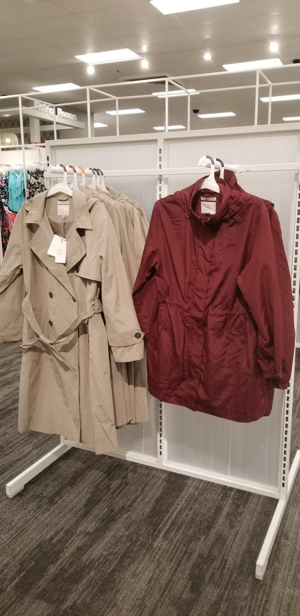 Ready for rain!! Shout out to TL Payton for making the umbrella section guest ready and perfect! <a href="/MeghanMccants/">Meghan McCants</a> <a href="/kristi_mac/">Kristi Darling</a> 
#T1505 #worksomewhereyoulove #readyforanything