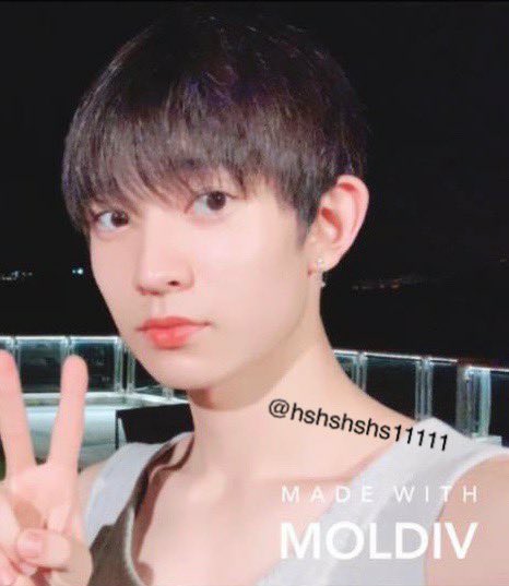 stan_lh's tweet photo. Heeseung predebut https://t.co/3ylKZMJrJM