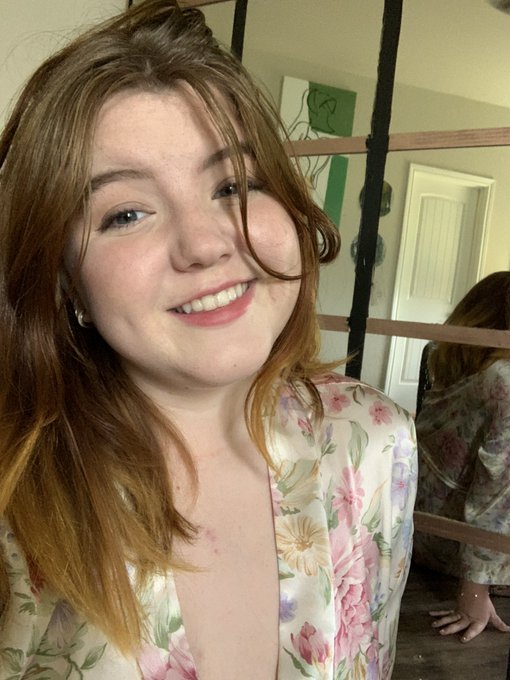 I made a very long post on Instagram about why I was on hiatus, but I&rsquo;m back now and I have a FREE onlyfans