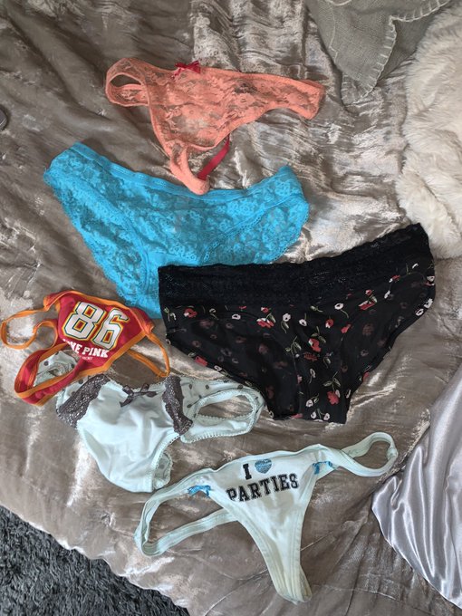 I&rsquo;m thinking of selling some of my cute panties. Would anyone be interested?😏😏  I&rsquo;ll even wear them before<a href="/tag/sellingcontent"class="tags"><span>#sellingcontent</span></a>