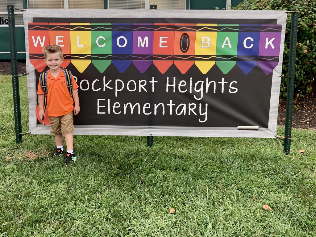 mrscarlton3's tweet photo. I’ve been waiting for this day for a long time. My own child walking the halls at @RockportHeights! James had the best first day in pre-k!! @FoxC6Schools #foxc6firstday https://t.co/22eSkPkOUE