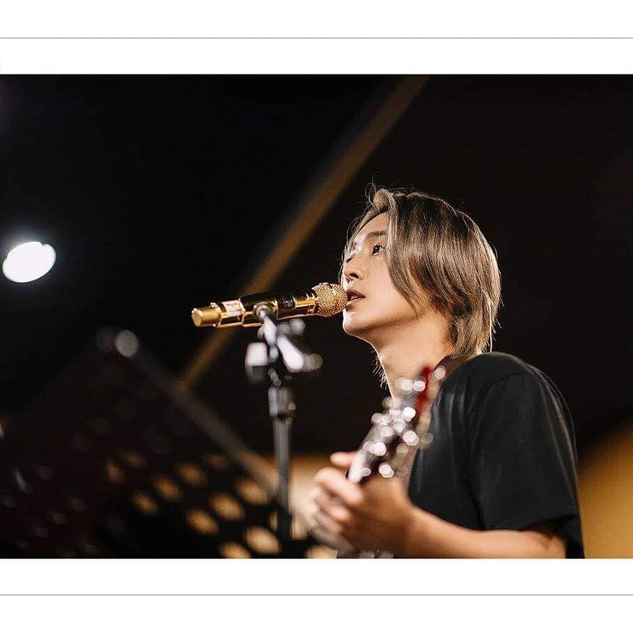 Henecia_ArgOFIC's tweet photo. #KimHyunJoong #SS501
 Kim Hyun Joong - IG [07.08.20]
Mensaje: "🎶
#KIMHYUNJOONG
#김현중
#キムヒョンジュン
#金賢重"

creds: hyunjoong860606 + Henecia Oficial Argentina + SS501 Argentina Oficial ~
#TripleSJB 
§ Información disponible para quien lo necesita pero por favor compartir https://t.co/eHM68K9pv2