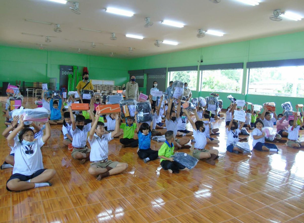 atwave's tweet photo. AFTER THE WAVE: UPDATE - The "service in the wild" project recently provided school uniforms, shoes, backpacks, and other supplies to students from 5 different local schools in Petchaburi province, Thailand.  
#Service #Thailand https://t.co/EXXzepqoZD