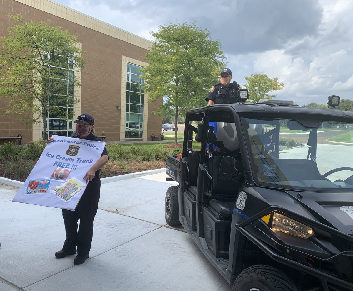 Thank you <a href="/ofcdrdreh/">A. Drehmer</a> and Rochester Police Department for surprising Stoney teachers and staff with the Rochester Police Department Ice Cream truck after PD today! <a href="/BrianShelson/">Brian Shelson</a> @matthewsschs