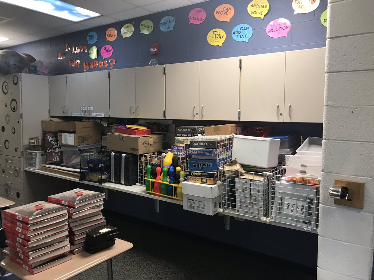 HamiltopiaC17's tweet photo. Hamiltopia: before and after classroom set-up day. Students might not be coming yet, but Hamiltopia is ready and waiting for when we can be face-to-face. #OakviewStrong #AnotherYearInHamiltopia #BringOnTheMathFun https://t.co/vh5lC4lhy6