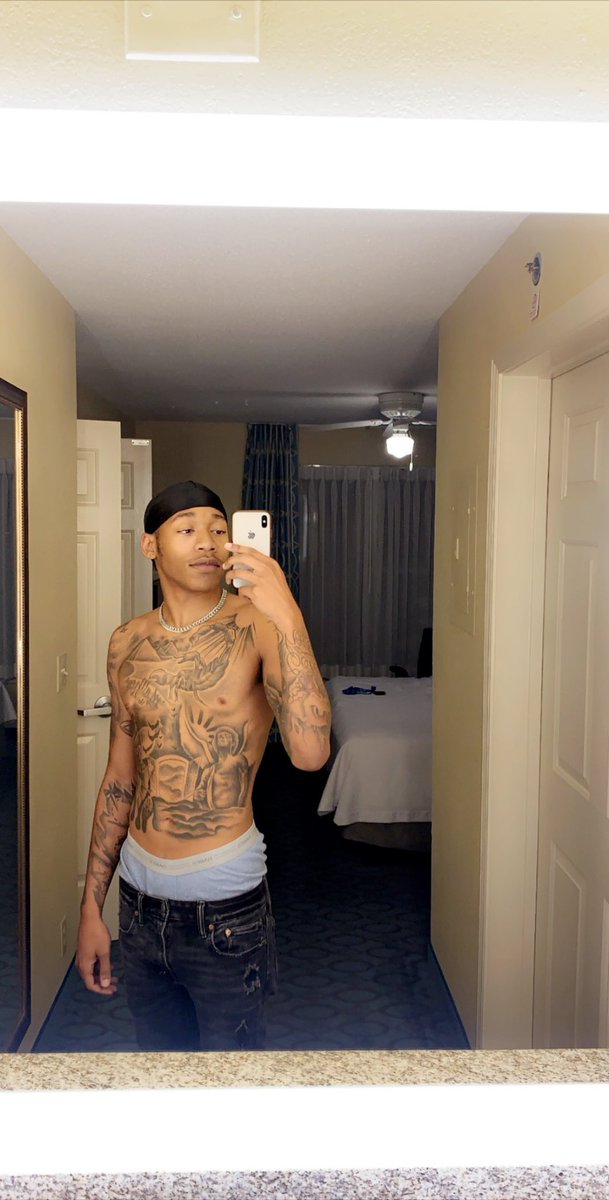 JRealass's tweet image. 